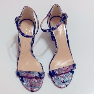NWT Jessica Simpson block sandals..